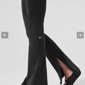 ALO Yoga Women's Split Hem Black Flare Pants
